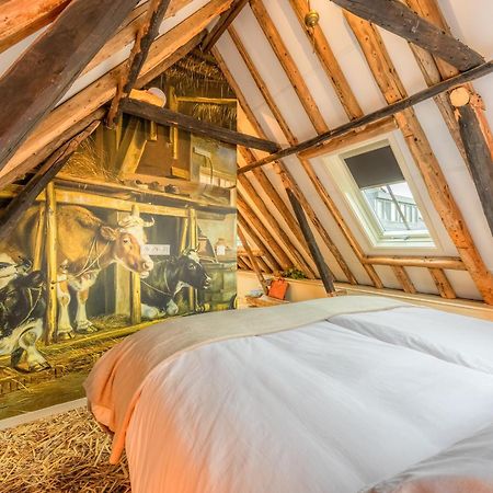 Unieke Bed En Breakfast Met Historisch Verhaal In Ferwert Ferwerd Eksteriør bilde